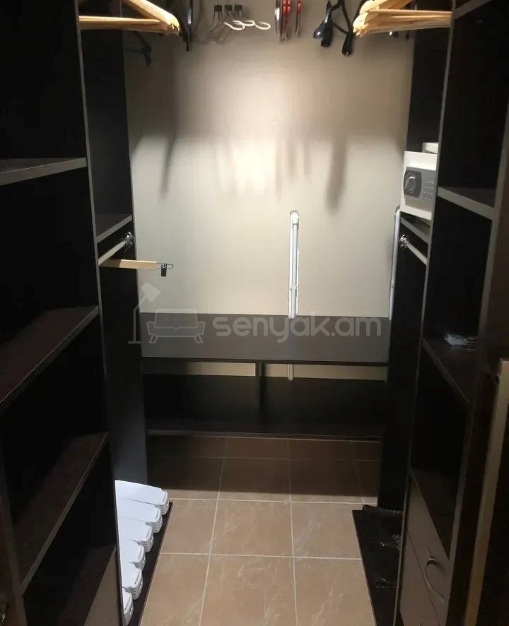 3 Սենյականոց Բնակարան, 82քմ, 6/10 հարկ, Կապիտալ Վերանորոգված