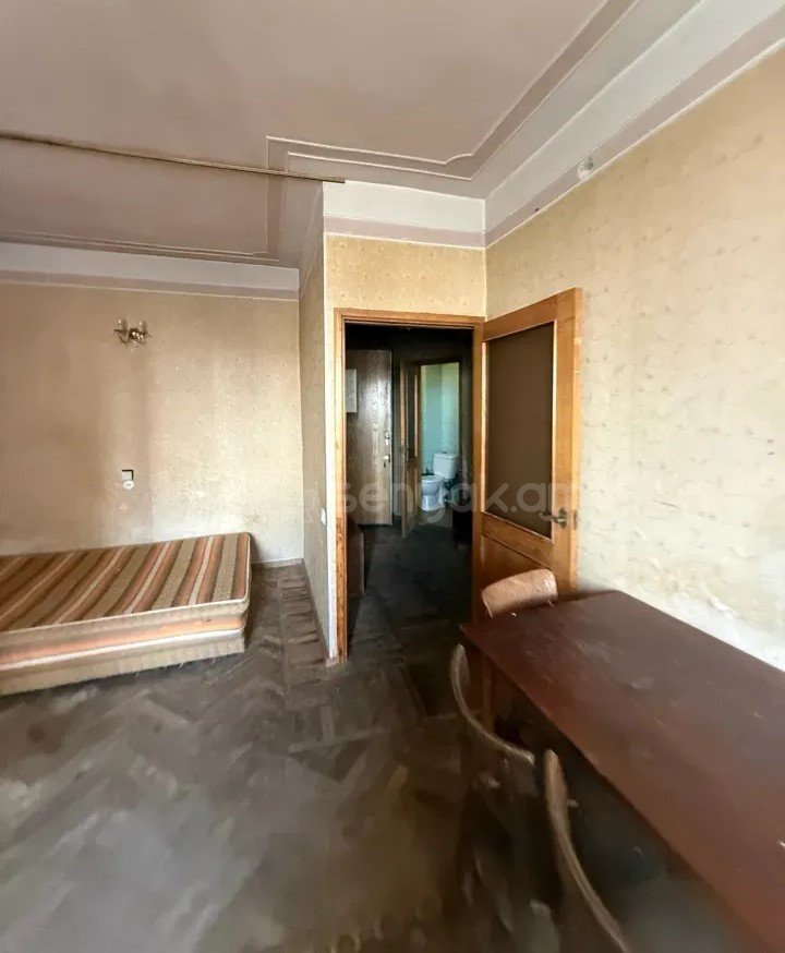 1 Սենյականոց Բնակարան, 40քմ, 7/12 հարկ, Պետական Վիճակում