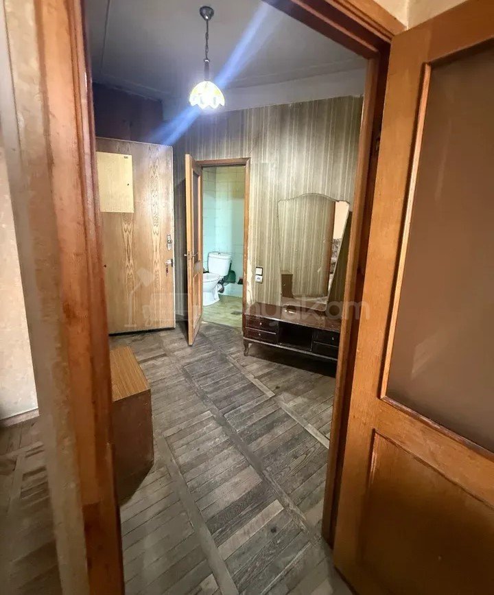 1 Սենյականոց Բնակարան, 40քմ, 7/12 հարկ, Պետական Վիճակում