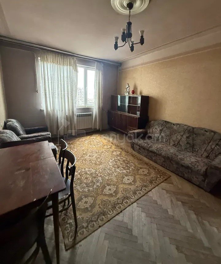 1 Սենյականոց Բնակարան, 40քմ, 7/12 հարկ, Պետական Վիճակում