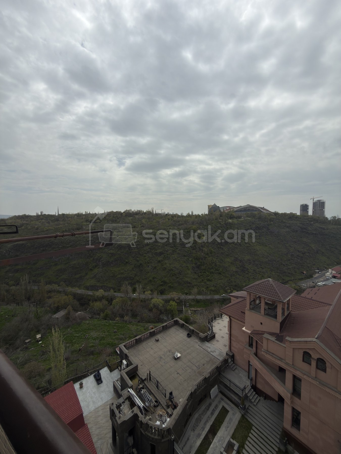 5 Սենյականոց Բնակարան, 177քմ, 8/9 հարկ, Կապիտալ Վերանորոգված