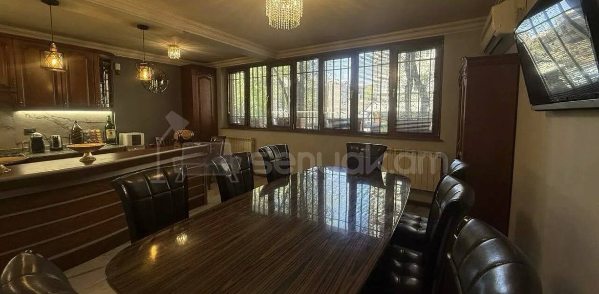 Օֆիսային Տարածք, 94քմ, Կապիտալ Վերանորոգված