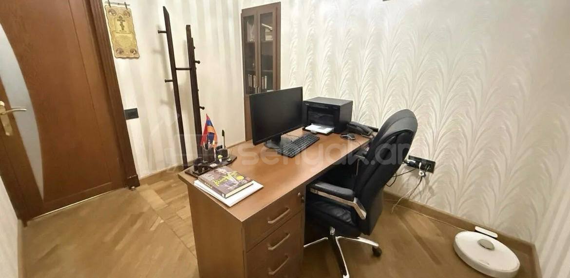 Օֆիսային Տարածք, 94քմ, Կապիտալ Վերանորոգված