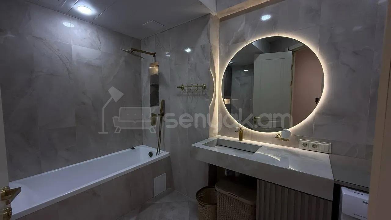 3 Սենյականոց Բնակարան Նորակառույցում, 83քմ, 5/15 հարկ, Կապիտալ Վերանորոգված