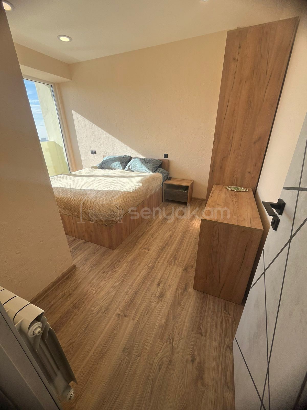 3 Սենյականոց Բնակարան, 65քմ, 9/9 հարկ, Դիզայներական Վերանորոգված, Կահավորված, Արևկող