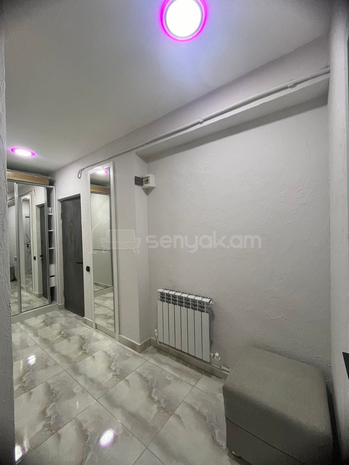 3 Սենյականոց Բնակարան, 65քմ, 9/9 հարկ, Դիզայներական Վերանորոգված, Կահավորված, Արևկող