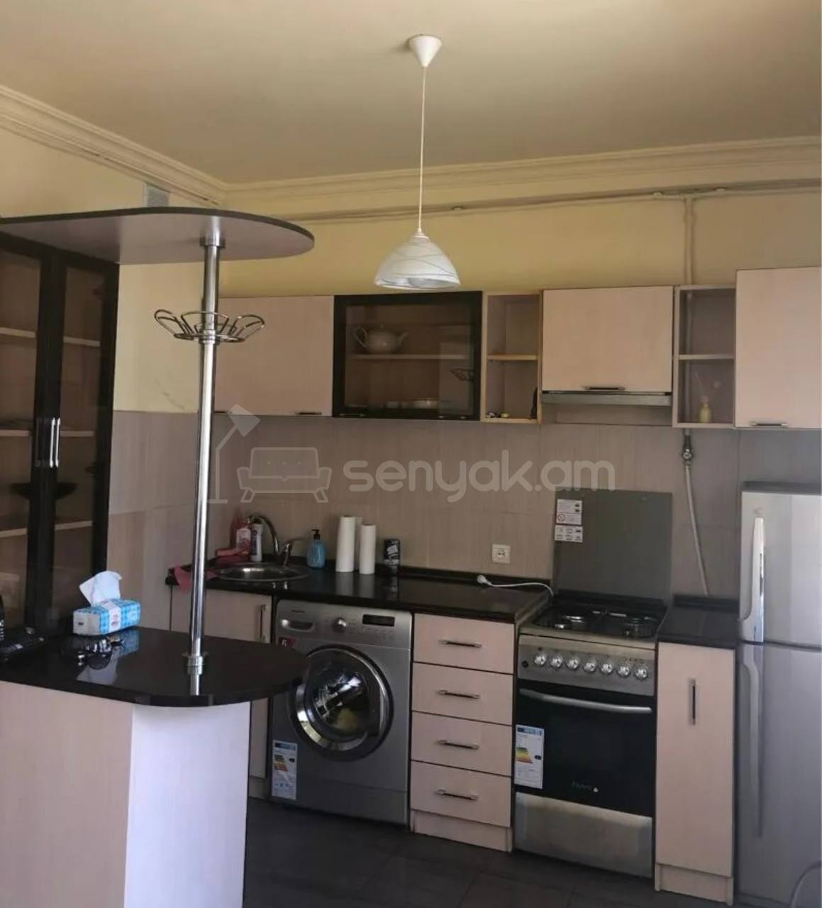 2 Սենյականոց Բնակարան, 49քմ, 8/11 հարկ, Կոսմետիկ Վերանորոգված, Կահավորված