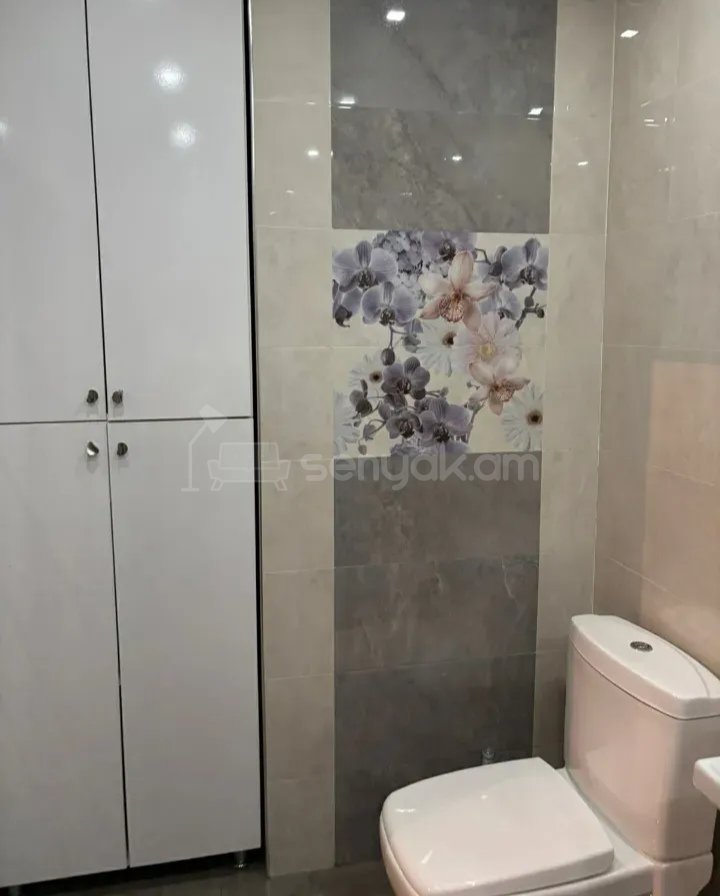 3 Սենյականոց Բնակարան, 120քմ, 3/16 հարկ, Նորմալ Վիճակում, Կահավորված