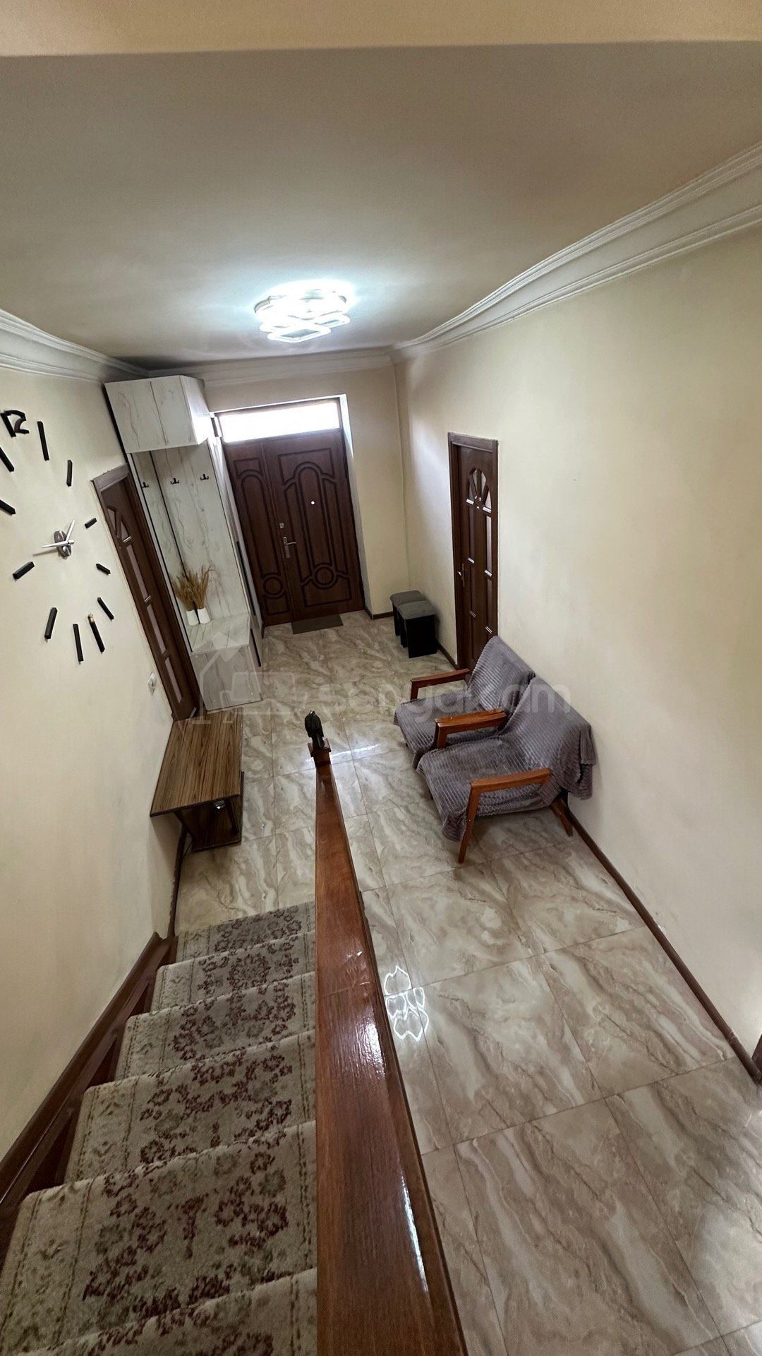 3 Սենյականոց Սեփական Տուն, 122քմ, Կոսմետիկ Վերանորոգված, Կահավորված