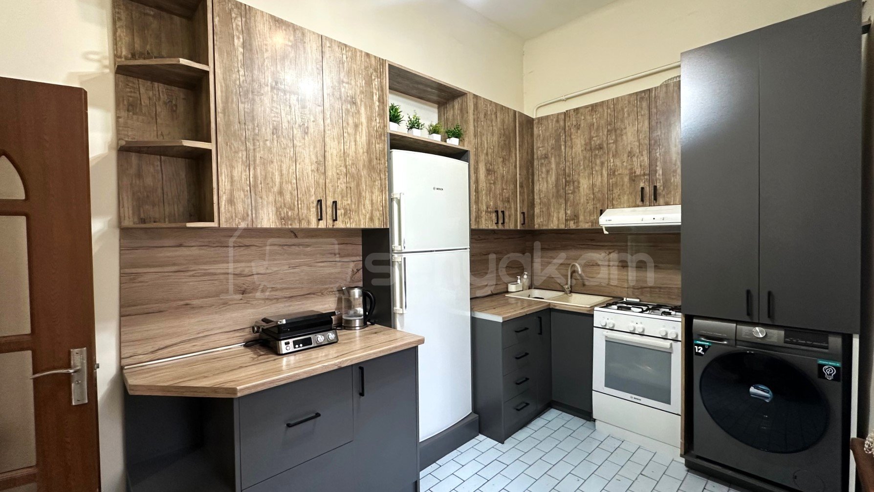 3 Սենյականոց Սեփական Տուն, 122քմ, Կոսմետիկ Վերանորոգված, Կահավորված