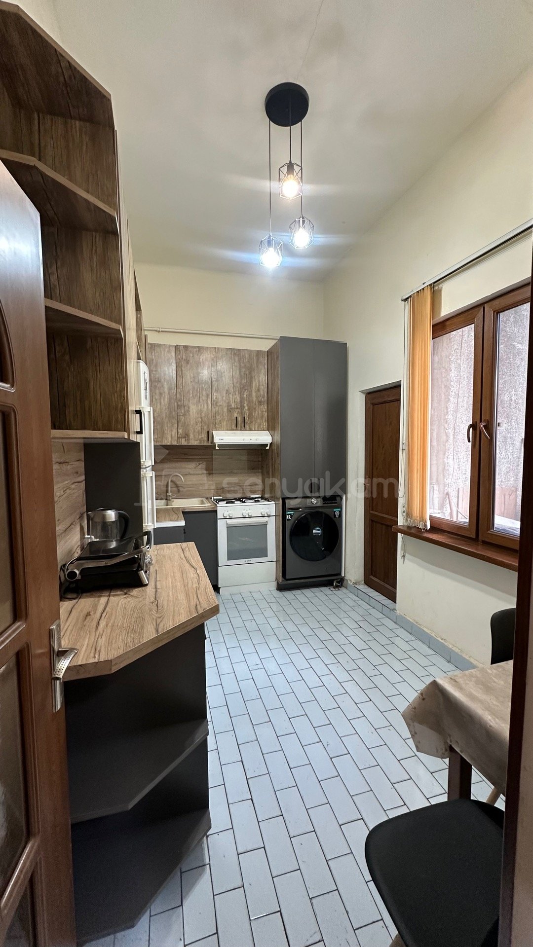 3 Սենյականոց Սեփական Տուն, 122քմ, Կոսմետիկ Վերանորոգված, Կահավորված