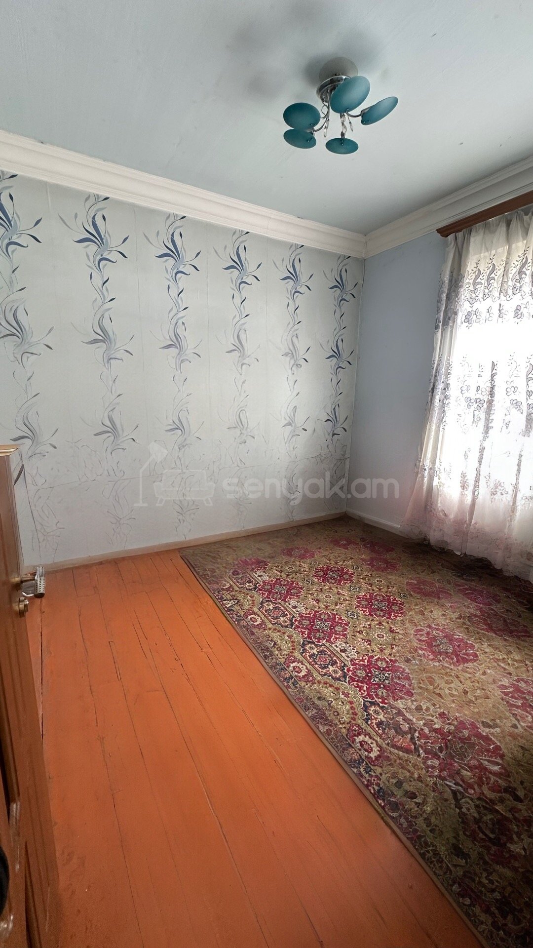 3 Սենյականոց Սեփական Տուն, 122քմ, Կոսմետիկ Վերանորոգված, Կահավորված