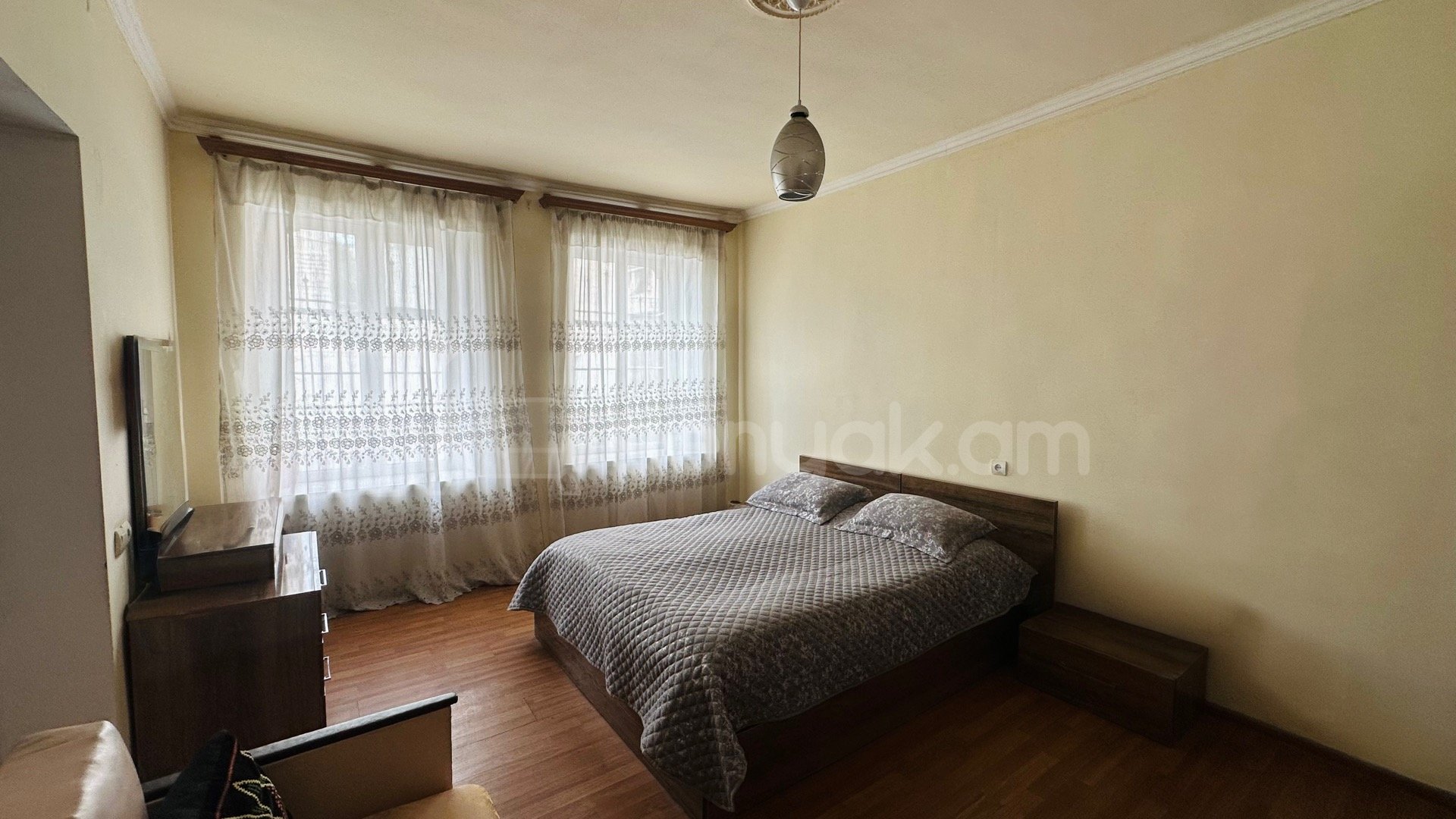 3 Սենյականոց Սեփական Տուն, 122քմ, Կոսմետիկ Վերանորոգված, Կահավորված