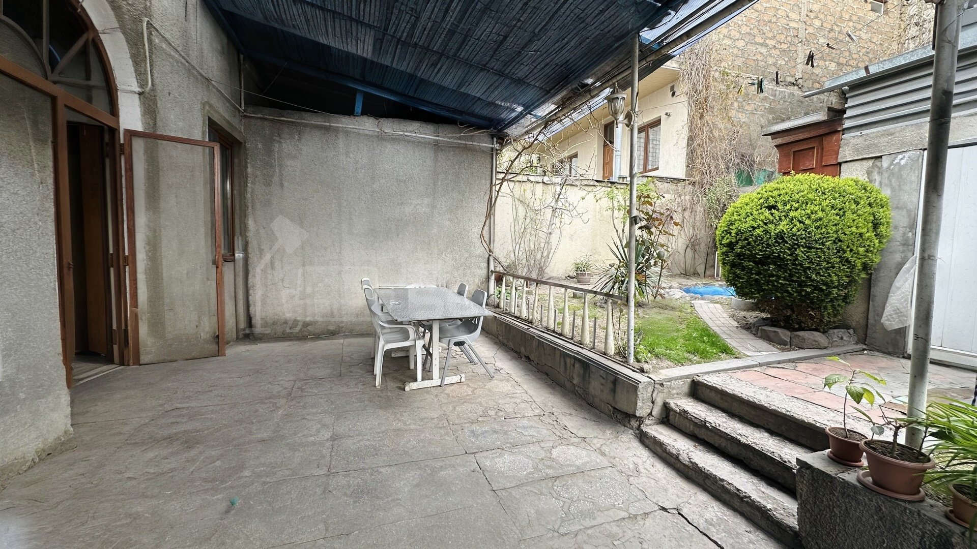 3 Սենյականոց Սեփական Տուն, 122քմ, Կոսմետիկ Վերանորոգված, Կահավորված