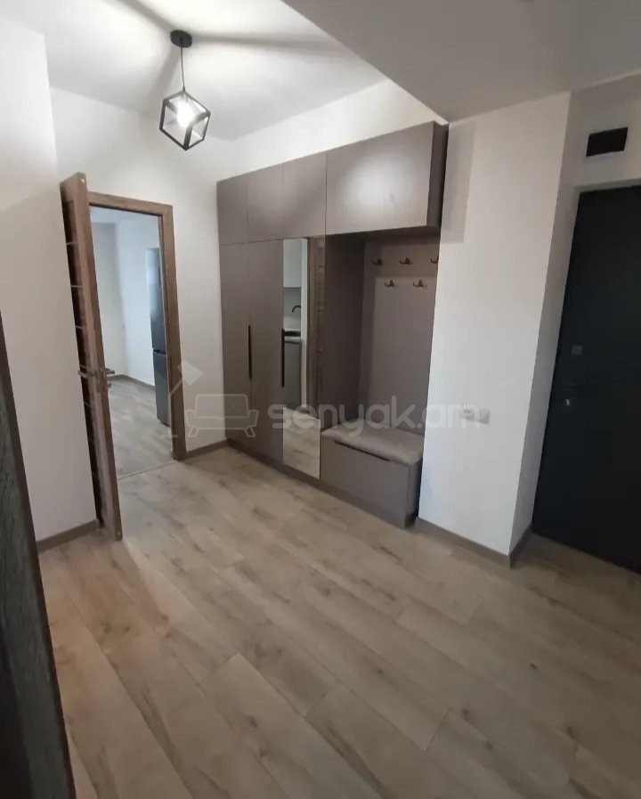 2 Սենյականոց Բնակարան, 68քմ, 10/14 հարկ, Նորմալ Վիճակում, Կահավորված