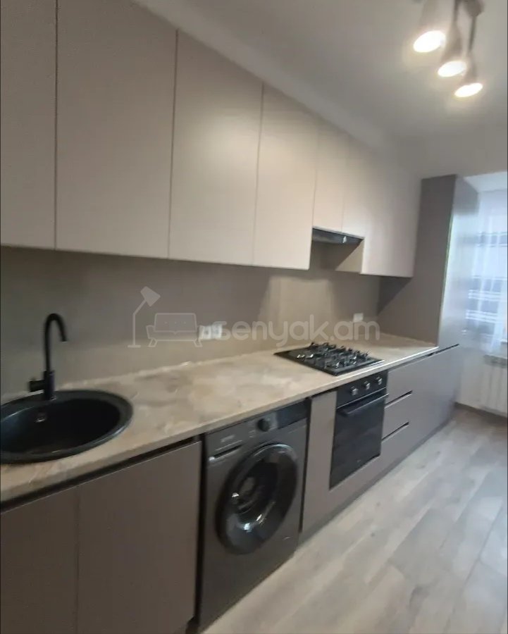 2 Սենյականոց Բնակարան, 68քմ, 10/14 հարկ, Նորմալ Վիճակում, Կահավորված