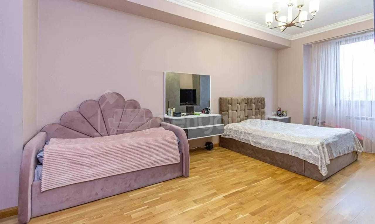 3 Սենյականոց Բնակարան Նորակառույցում, 97քմ, 2/15 հարկ, Կապիտալ Վերանորոգված