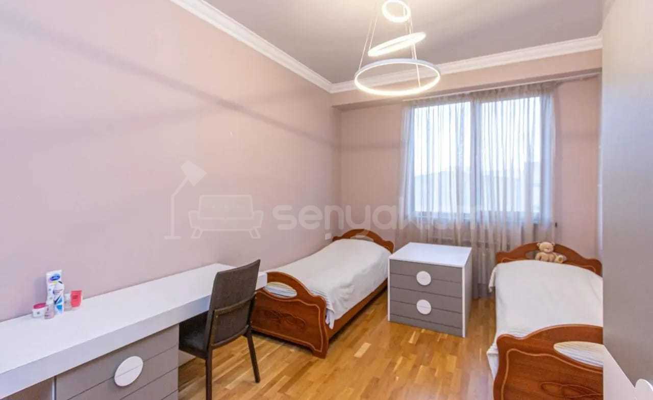 3 Սենյականոց Բնակարան Նորակառույցում, 97քմ, 2/15 հարկ, Կապիտալ Վերանորոգված