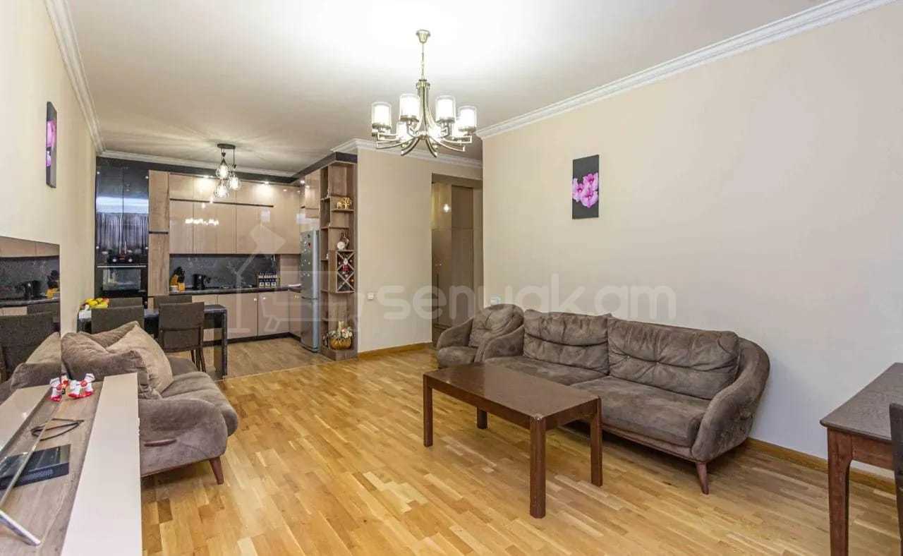 3 Սենյականոց Բնակարան Նորակառույցում, 97քմ, 2/15 հարկ, Կապիտալ Վերանորոգված