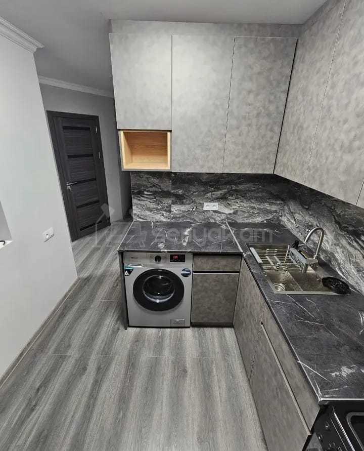 2 Սենյականոց Բնակարան, 37քմ, 2/4 հարկ, Կապիտալ Վերանորոգված