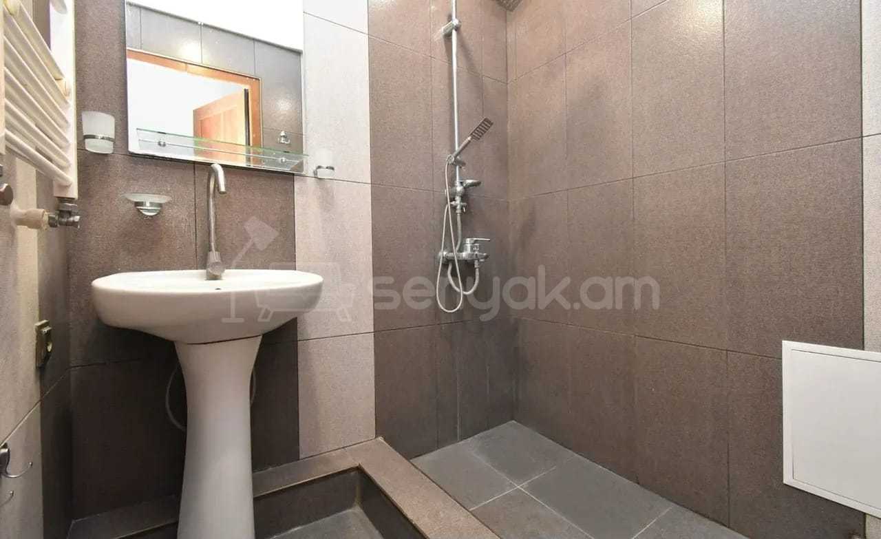 3 Սենյականոց Բնակարան, 80քմ, 5/9 հարկ, Կապիտալ Վերանորոգված