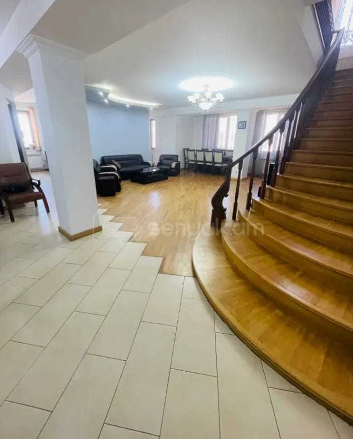 6 Սենյականոց Բնակարան, 179քմ, 8/9 հարկ, Կապիտալ Վերանորոգված