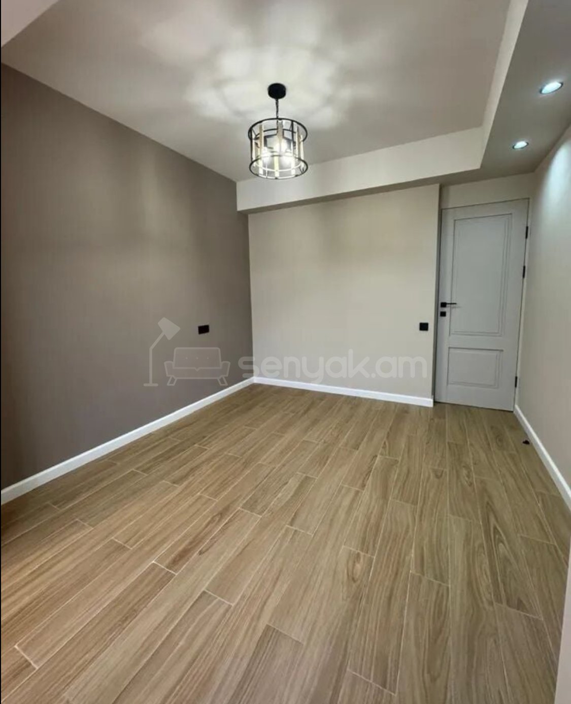 3 Սենյականոց Բնակարան, 73քմ, 3/9 հարկ, Կապիտալ Վերանորոգված