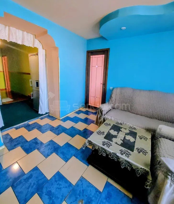 3 Սենյականոց Բնակարան Քարե Շենքում, 56քմ, 4/5 հարկ, Կոսմետիկ Վերանորոգված