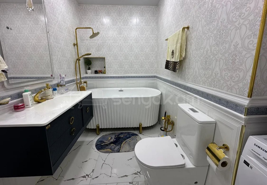 4 Սենյականոց Բնակարան Նորակառույցում, 124քմ, 8/9 հարկ, Դիզայներական Վերանորոգված