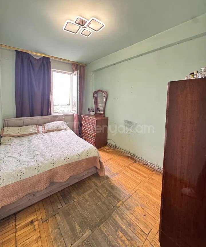 3 Սենյականոց Բնակարան, 68քմ, 10/12 հարկ, Նորմալ Վիճակում