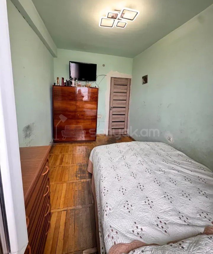 3 Սենյականոց Բնակարան, 68քմ, 10/12 հարկ, Նորմալ Վիճակում