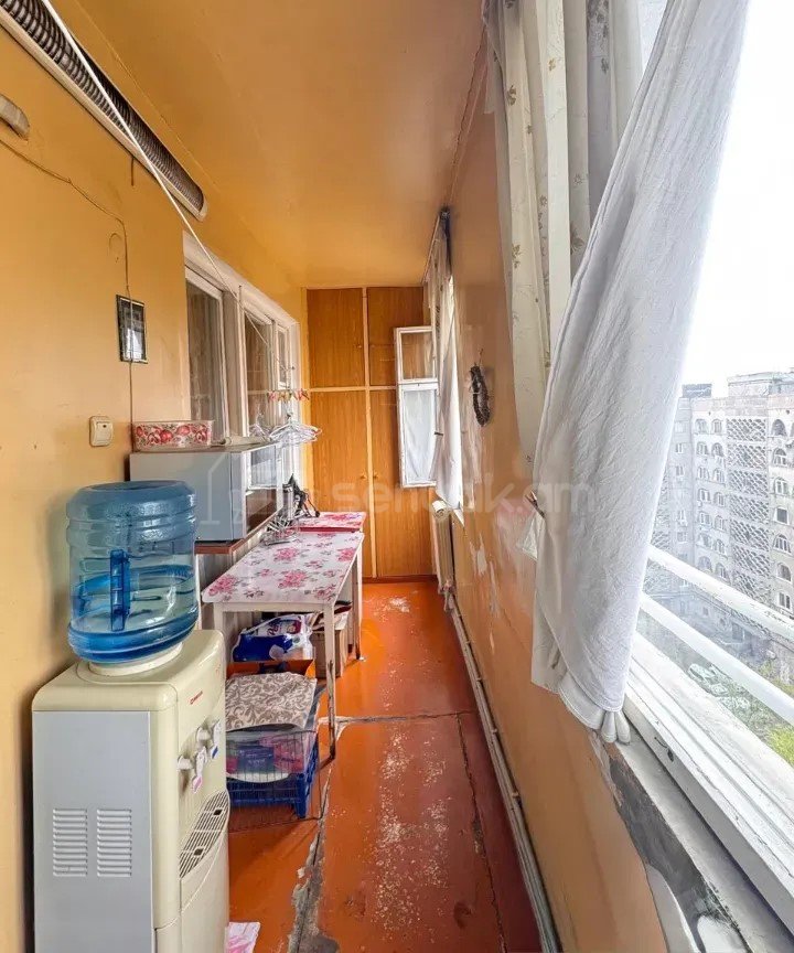 3 Սենյականոց Բնակարան, 68քմ, 10/12 հարկ, Նորմալ Վիճակում