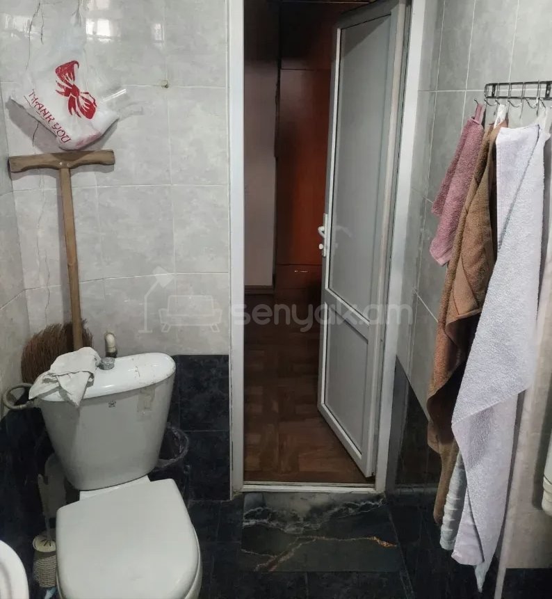 2 Սենյականոց Բնակարան, 50քմ, 4/9 հարկ, Նորմալ Վիճակում, Կահավորված, Արևկող