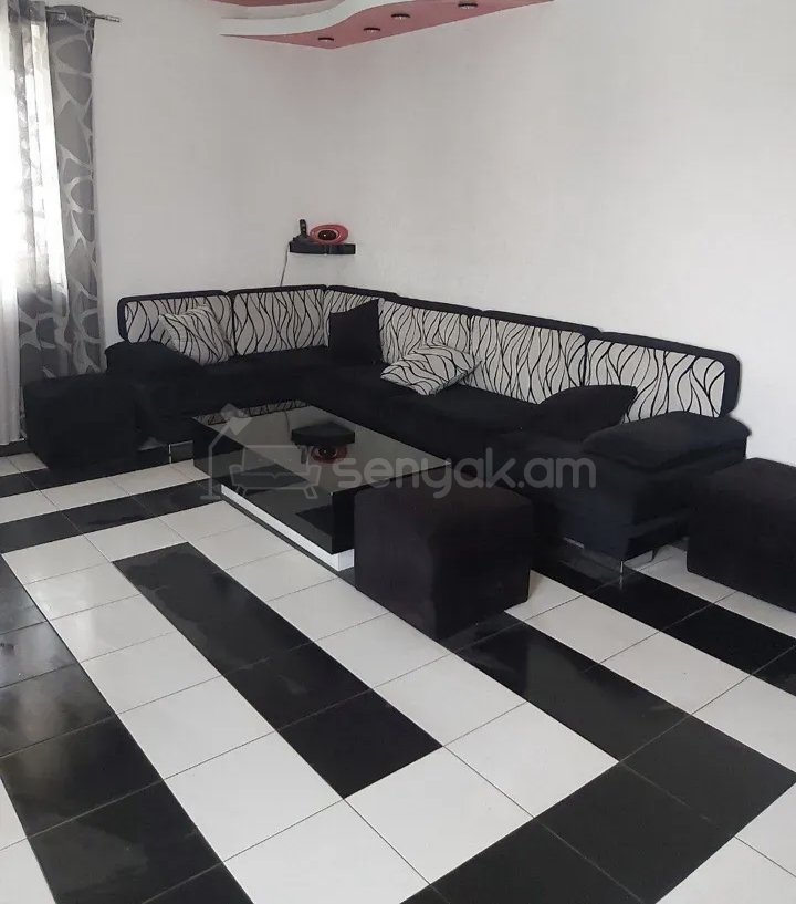 3 Սենյականոց Բնակարան Քարե Շենքում, 78քմ, 12/15 հարկ, Կապիտալ Վերանորոգված, Կահավորված, Արևկող