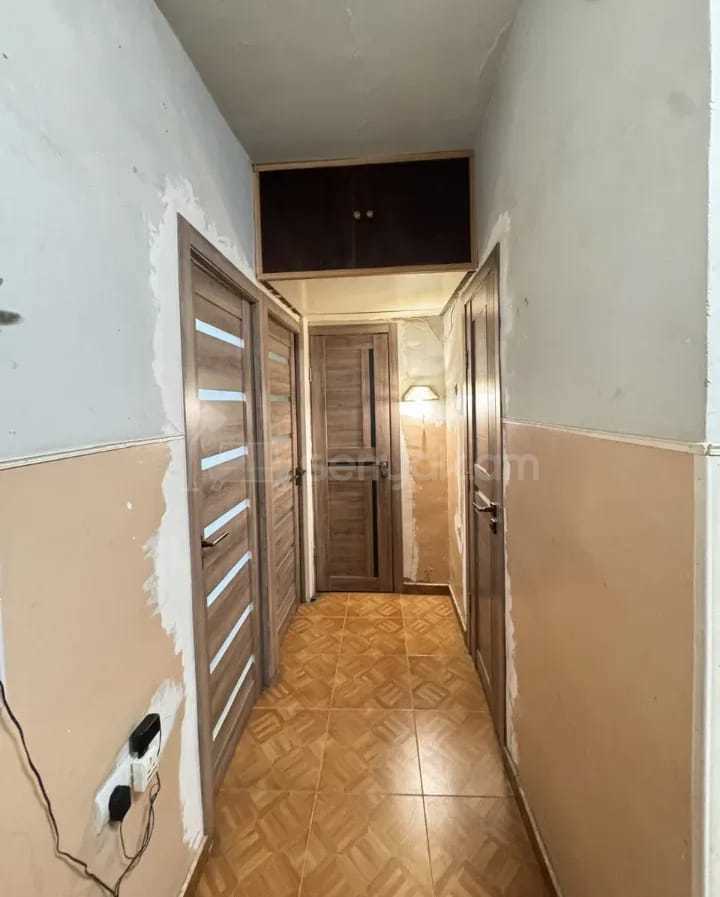 3 Սենյականոց Բնակարան, 70քմ, 10/12 հարկ, Նորմալ Վիճակում