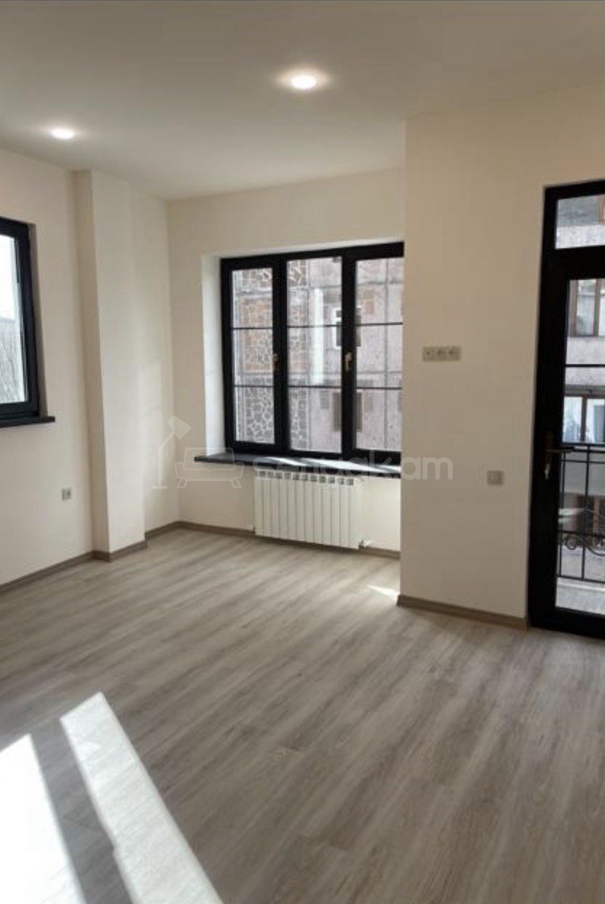 6 Սենյականոց Սեփական Տուն, 238քմ, Կապիտալ Վերանորոգված