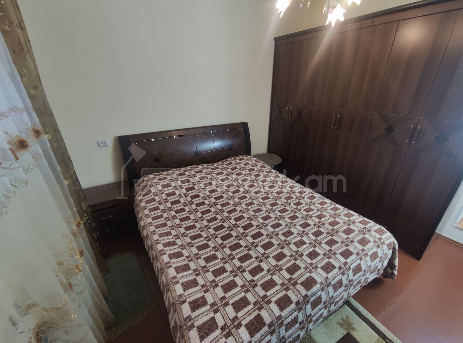 3 Սենյականոց Սեփական Տուն, 70քմ, Կոսմետիկ Վերանորոգված, Ավտոտնակով