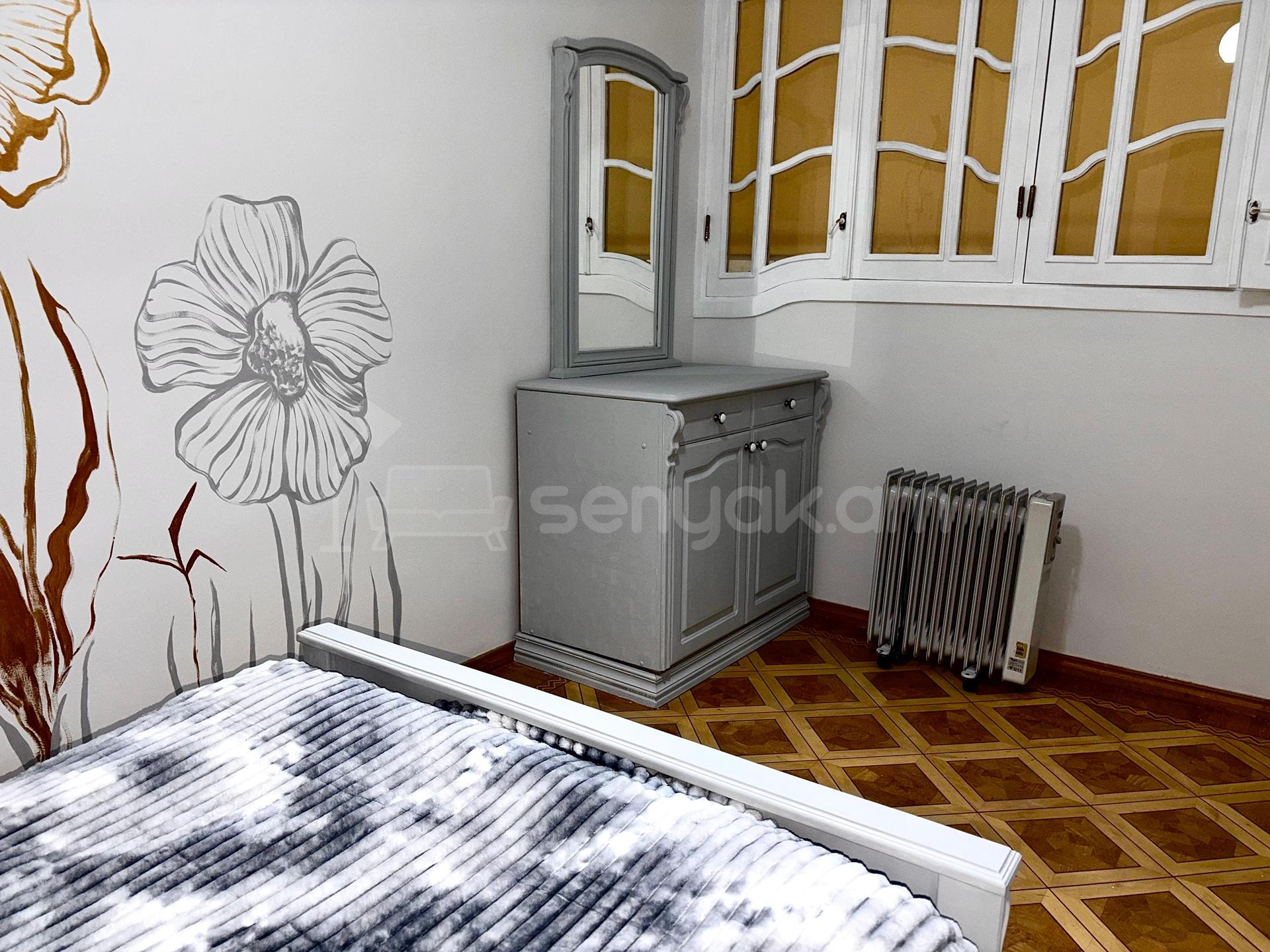 3 Սենյականոց Բնակարան Քարե Շենքում, 76քմ, 5/7 հարկ, Դիզայներական Վերանորոգված, Կահավորված, Արևկող