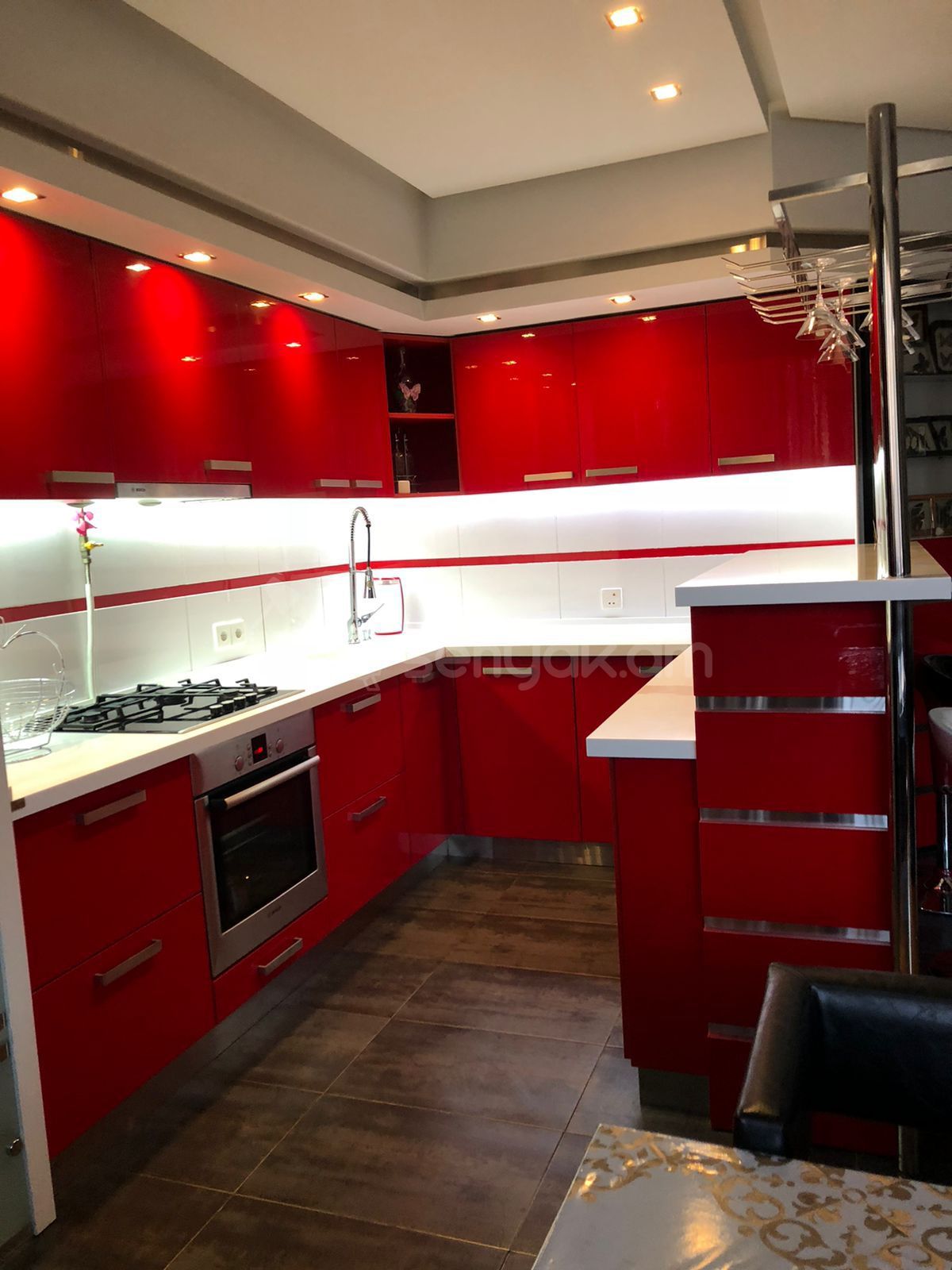 2 Սենյականոց Բնակարան, 68քմ, 5/10 հարկ, Դիզայներական Վերանորոգված, Կահավորված, Արևկող