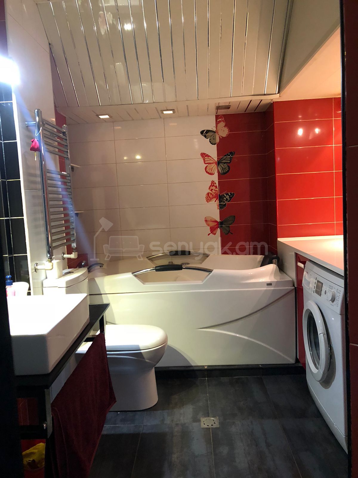 2 Սենյականոց Բնակարան, 68քմ, 5/10 հարկ, Դիզայներական Վերանորոգված, Կահավորված, Արևկող