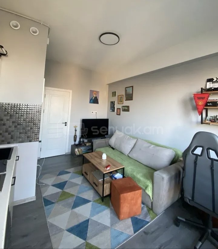 2 Սենյականոց Բնակարան, 54քմ, 5/9 հարկ, Կապիտալ Վերանորոգված, Կահավորված, Արևկող