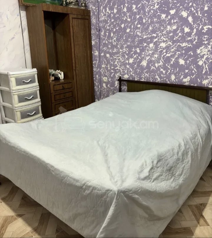 2 Սենյականոց Բնակարան Քարե Շենքում, 50քմ, 1/1 հարկ, Նորմալ Վիճակում, Կահավորված