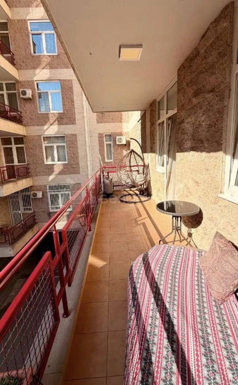 4 Սենյականոց Բնակարան, 130քմ, 3/10 հարկ, Կապիտալ Վերանորոգված