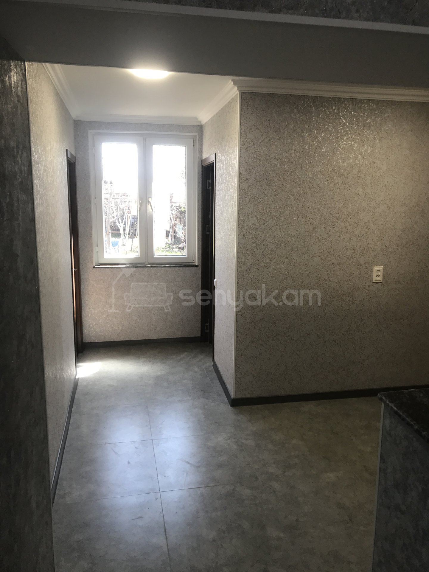 3 Սենյականոց Սեփական Տուն, 57քմ, Կապիտալ Վերանորոգված, Մասամբ Կահավորված