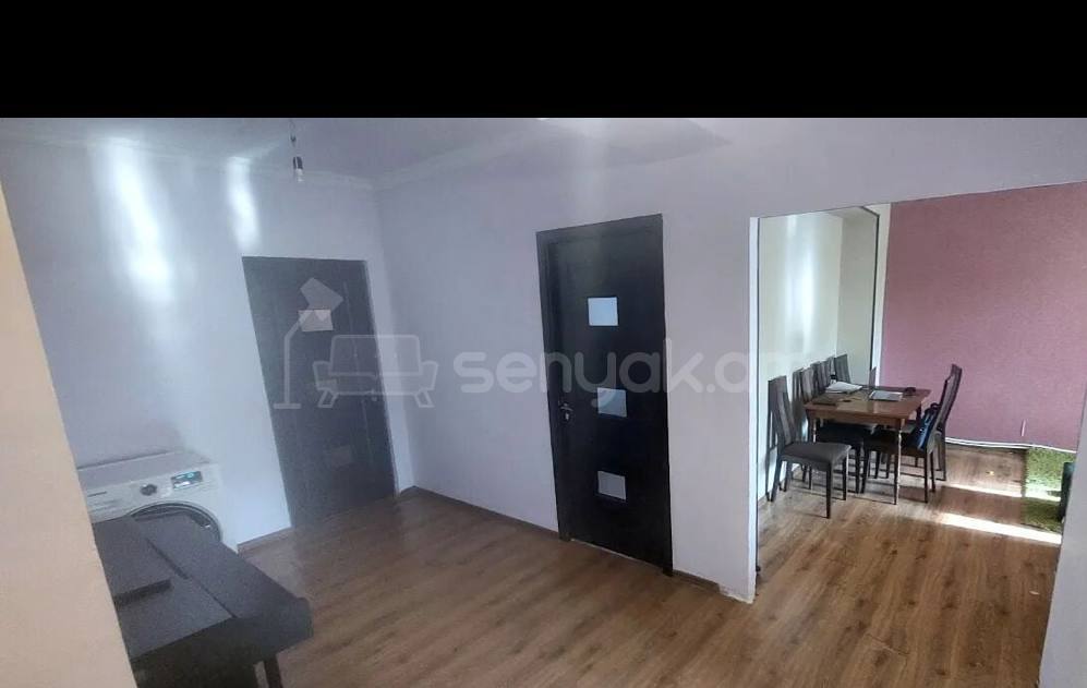 4 Սենյականոց Բնակարան, 92քմ, 3/9 հարկ, Կոսմետիկ Վերանորոգված, Կահավորված, Արևկող