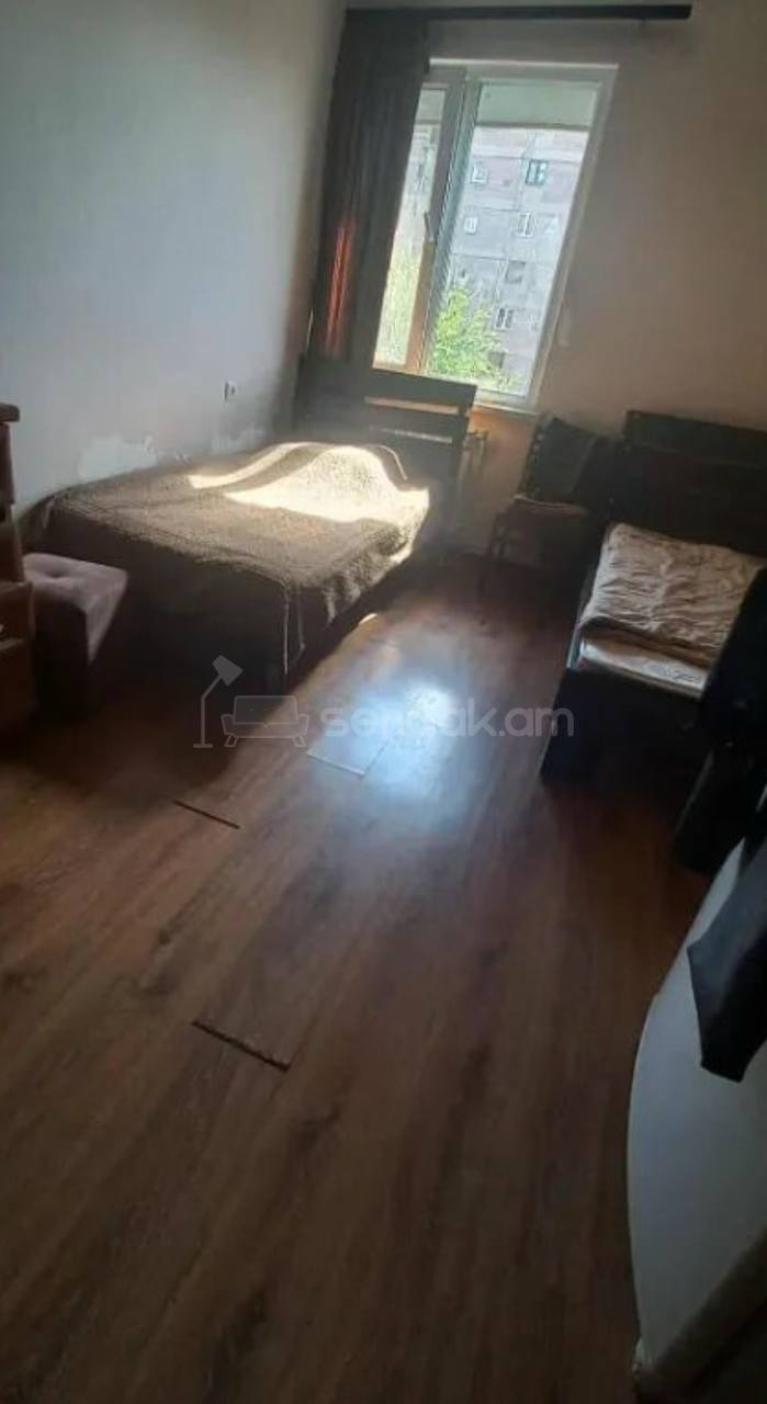 4 Սենյականոց Բնակարան, 92քմ, 3/9 հարկ, Կոսմետիկ Վերանորոգված, Կահավորված, Արևկող