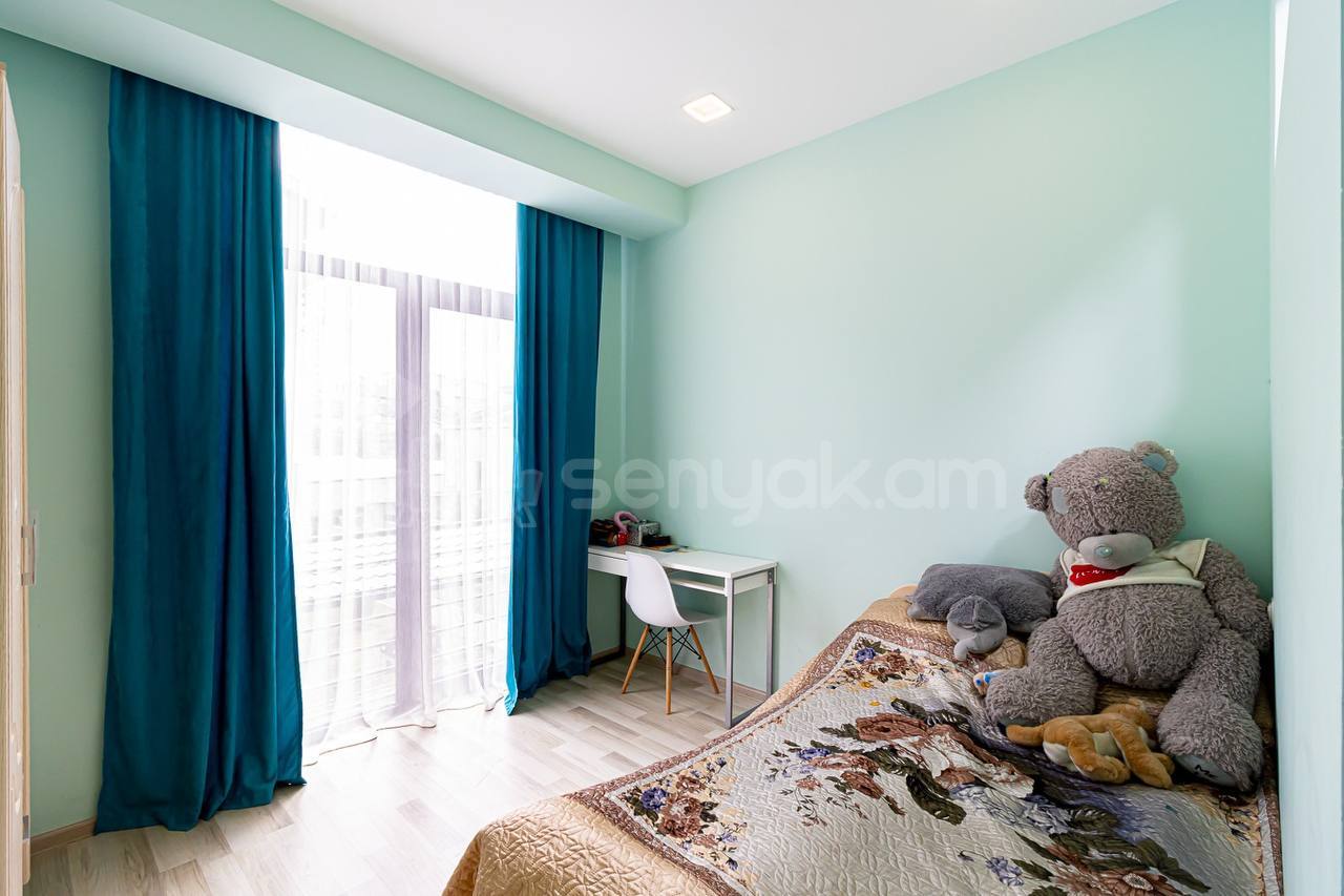 4 Սենյականոց Բնակարան Նորակառույցում, 112քմ, 1/4 հարկ, Կապիտալ Վերանորոգված