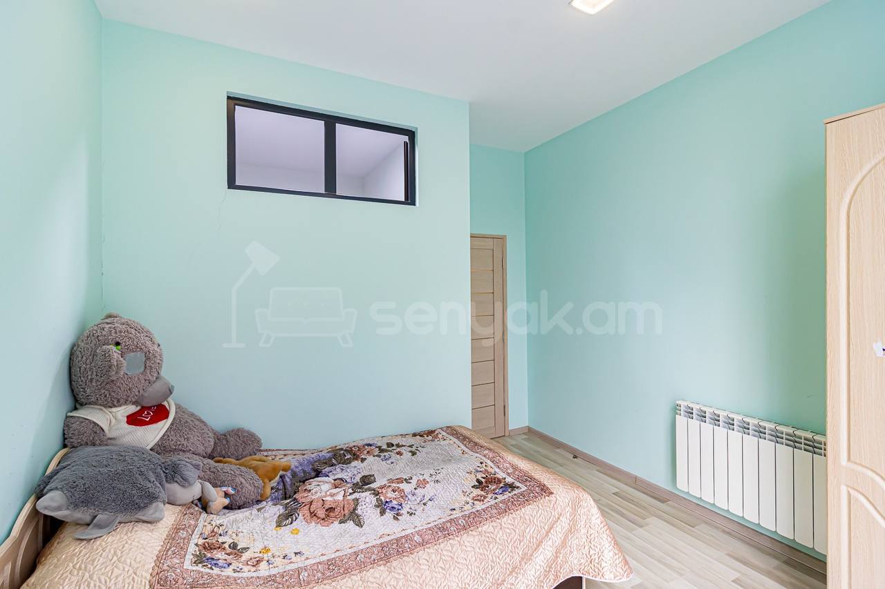 4 Սենյականոց Բնակարան Նորակառույցում, 112քմ, 1/4 հարկ, Կապիտալ Վերանորոգված