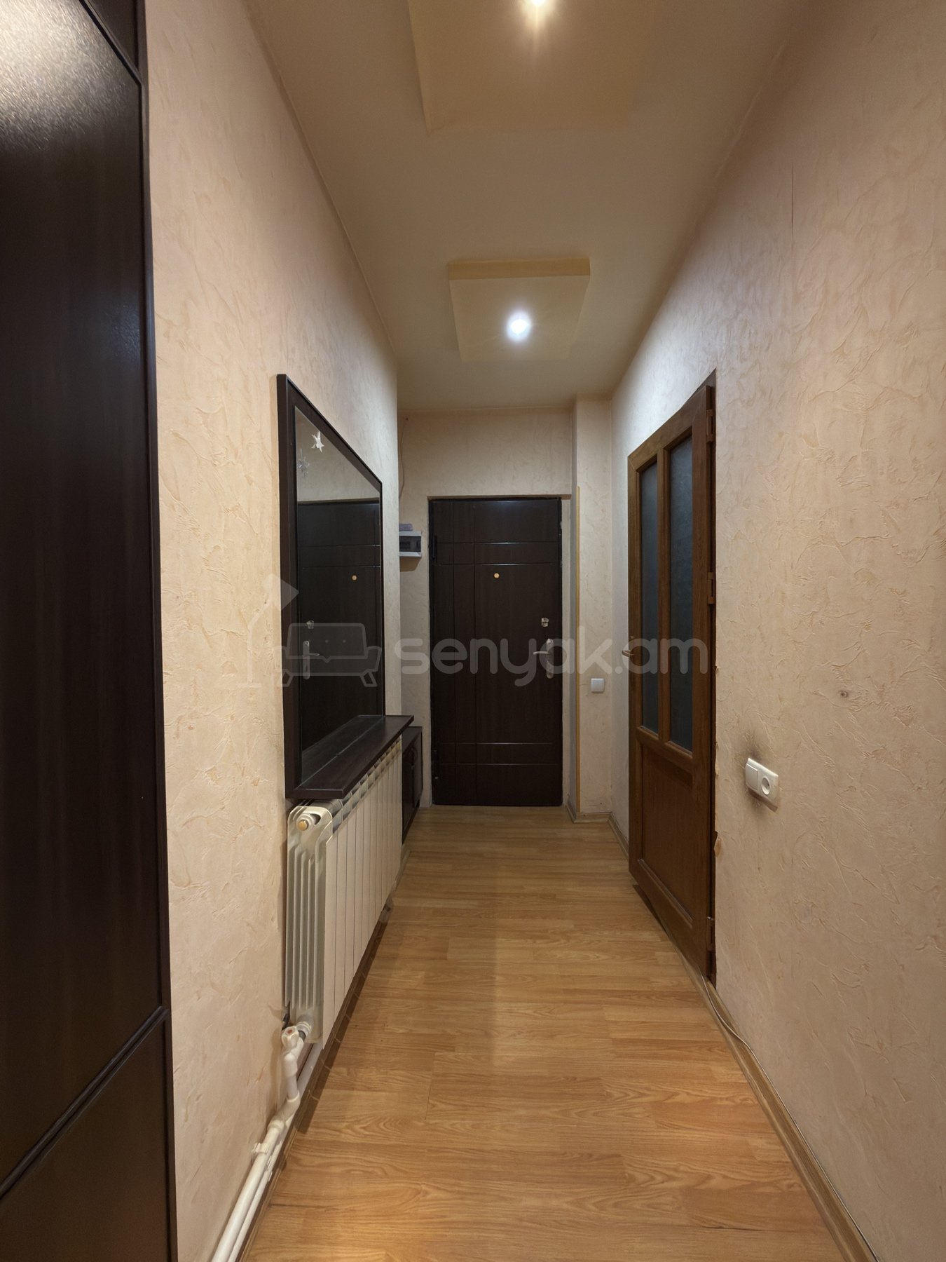 3 Սենյականոց Բնակարան, 62քմ, 2/12 հարկ, Կապիտալ Վերանորոգված