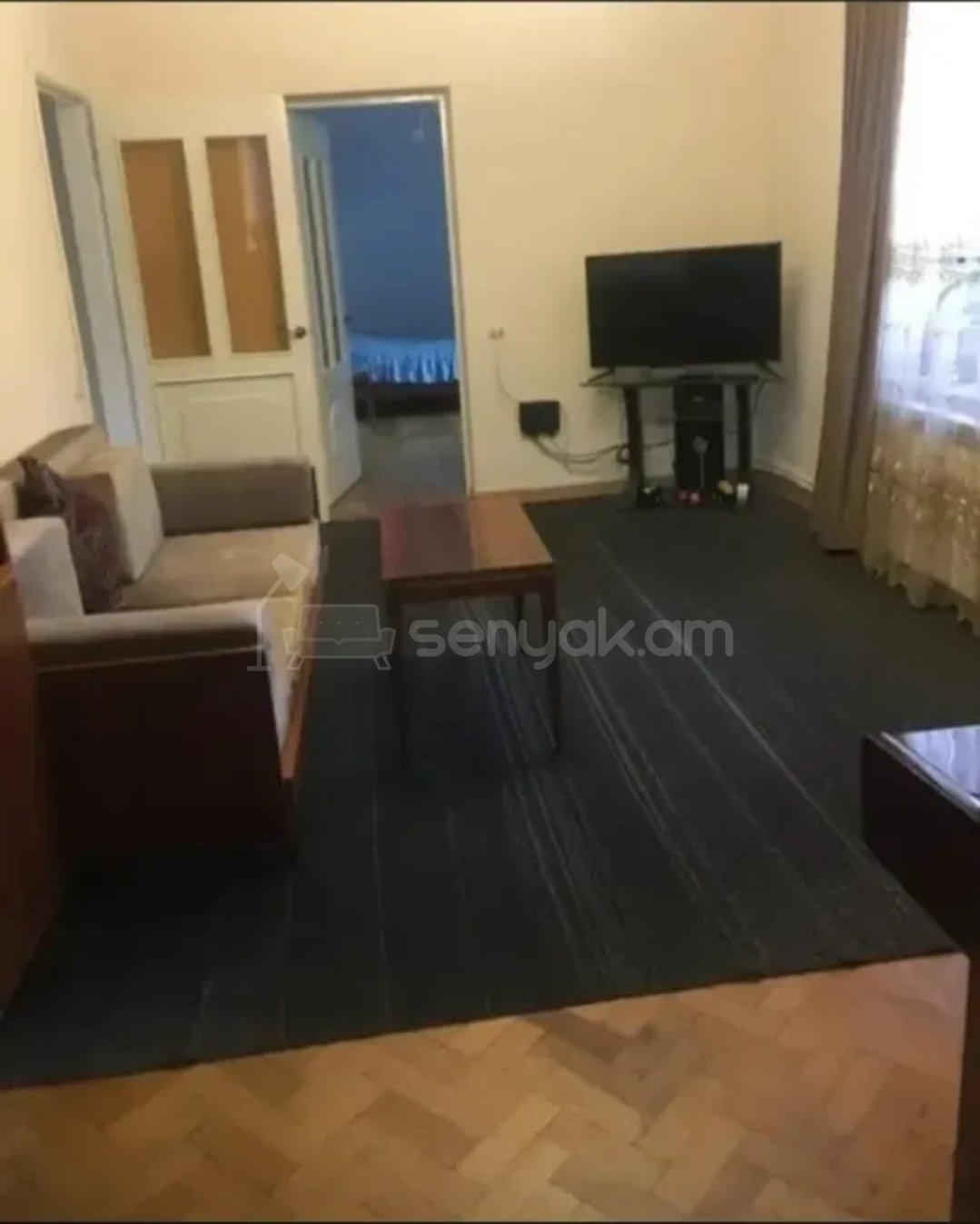 2 Սենյականոց Բնակարան Քարե Շենքում, 60քմ, 1/4 հարկ, Նորմալ Վիճակում, Կահավորված, Արևկող